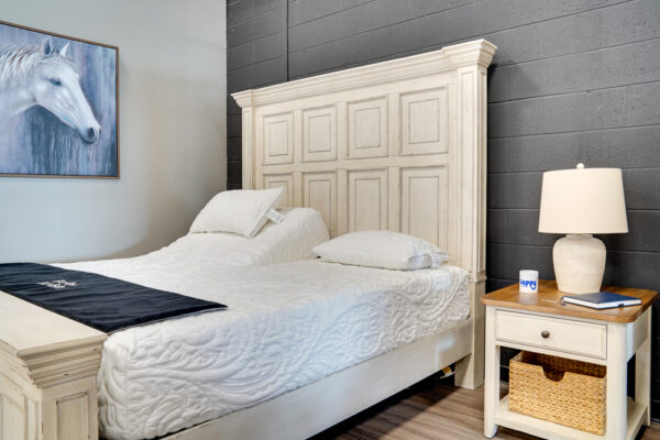 Posh and Lavish Refine - Image 3