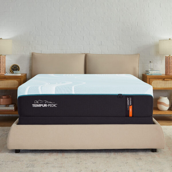Tempur- Pedic LuxeAdapt 2.0 Firm - Image 2