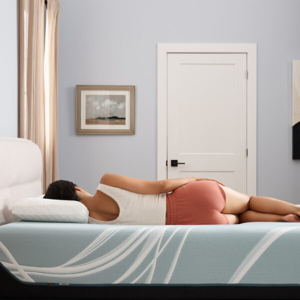 Tempur- Pedic LuxeAdapt 2.0 Firm - Image 13